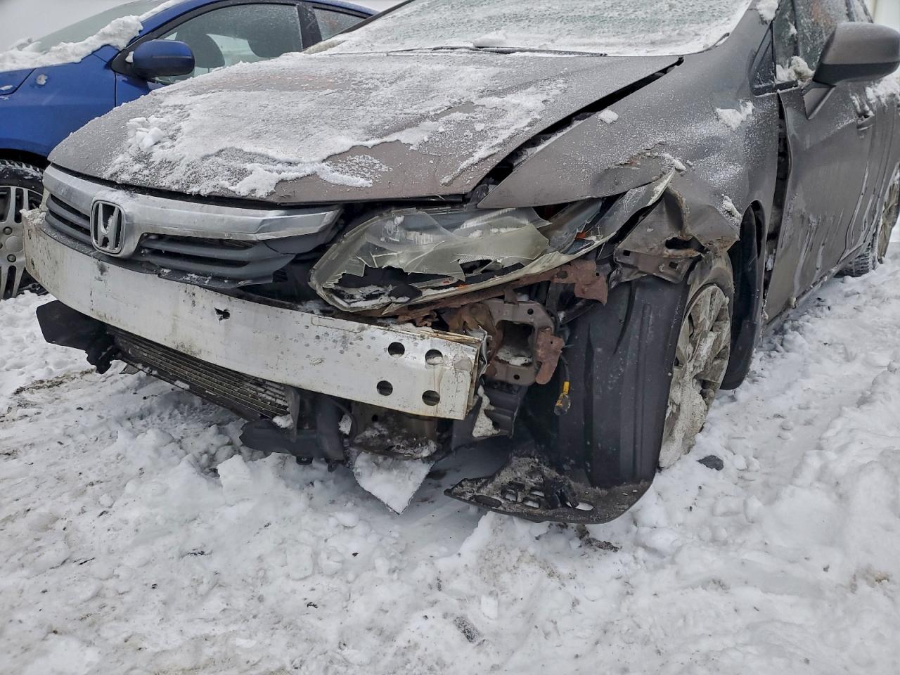 2012 HONDA CIVIC LX photo 12