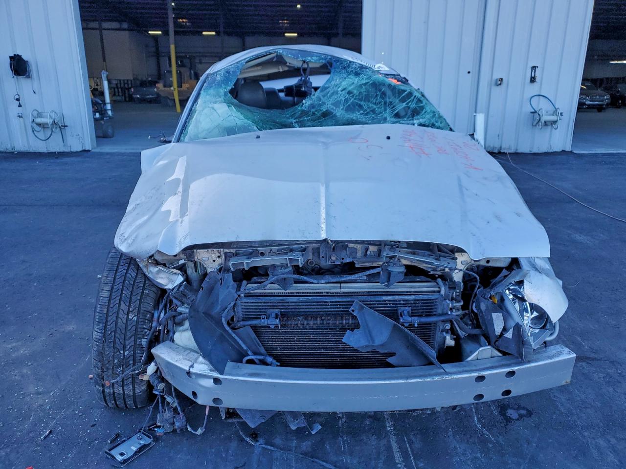 2006 CHRYSLER 300C photo 5