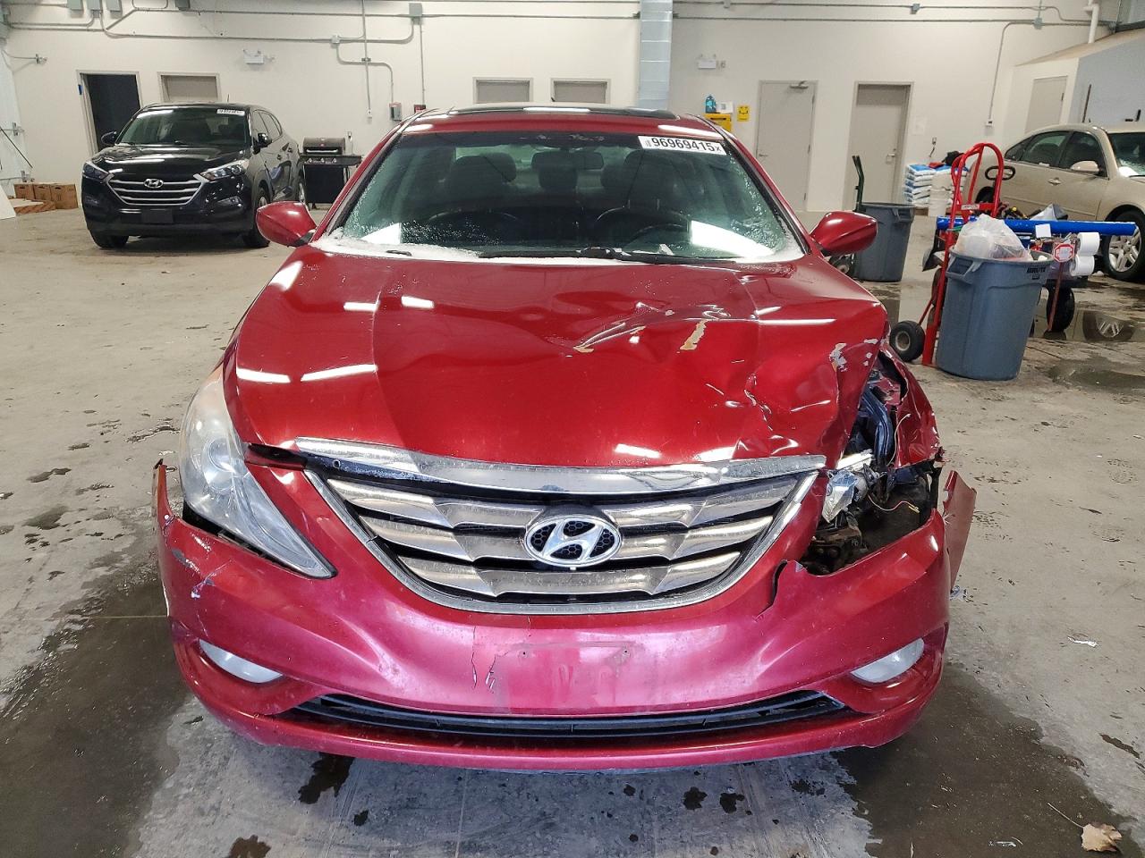 2013 HYUNDAI SONATA SE photo 5