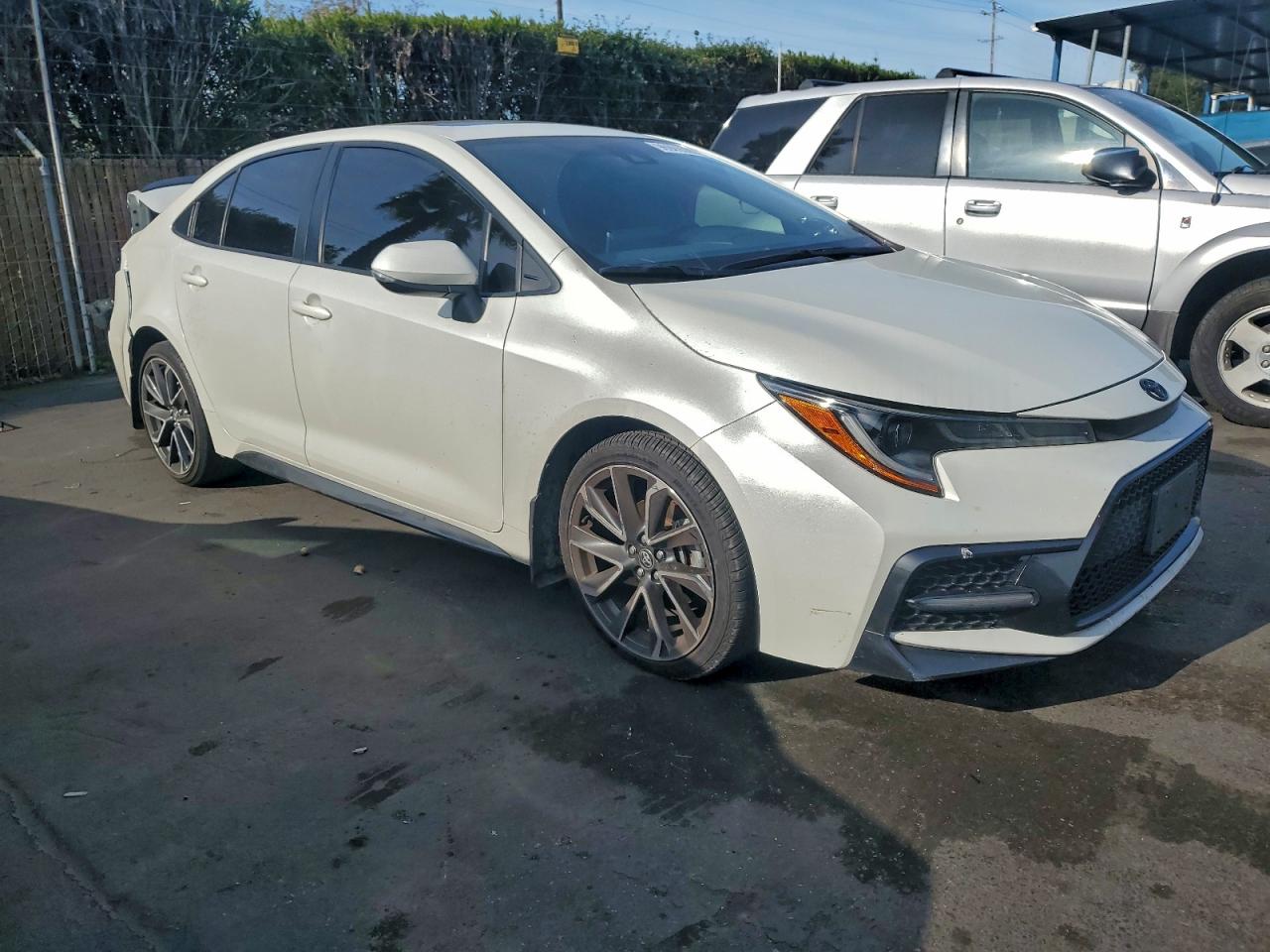 2021 TOYOTA COROLLA XSE photo 4