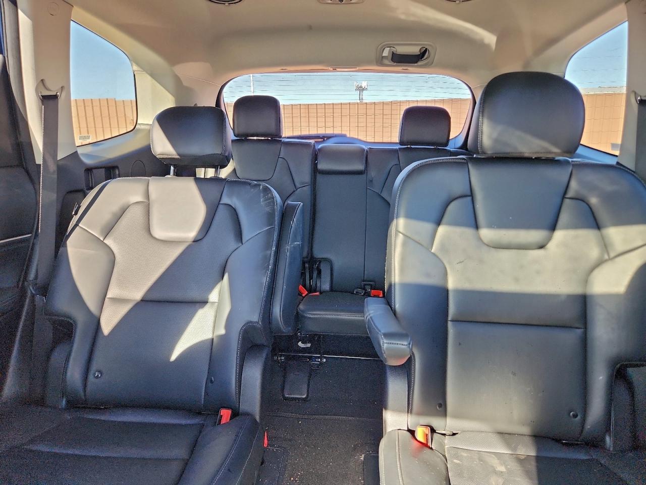 2025 KIA TELLURIDE S photo 10