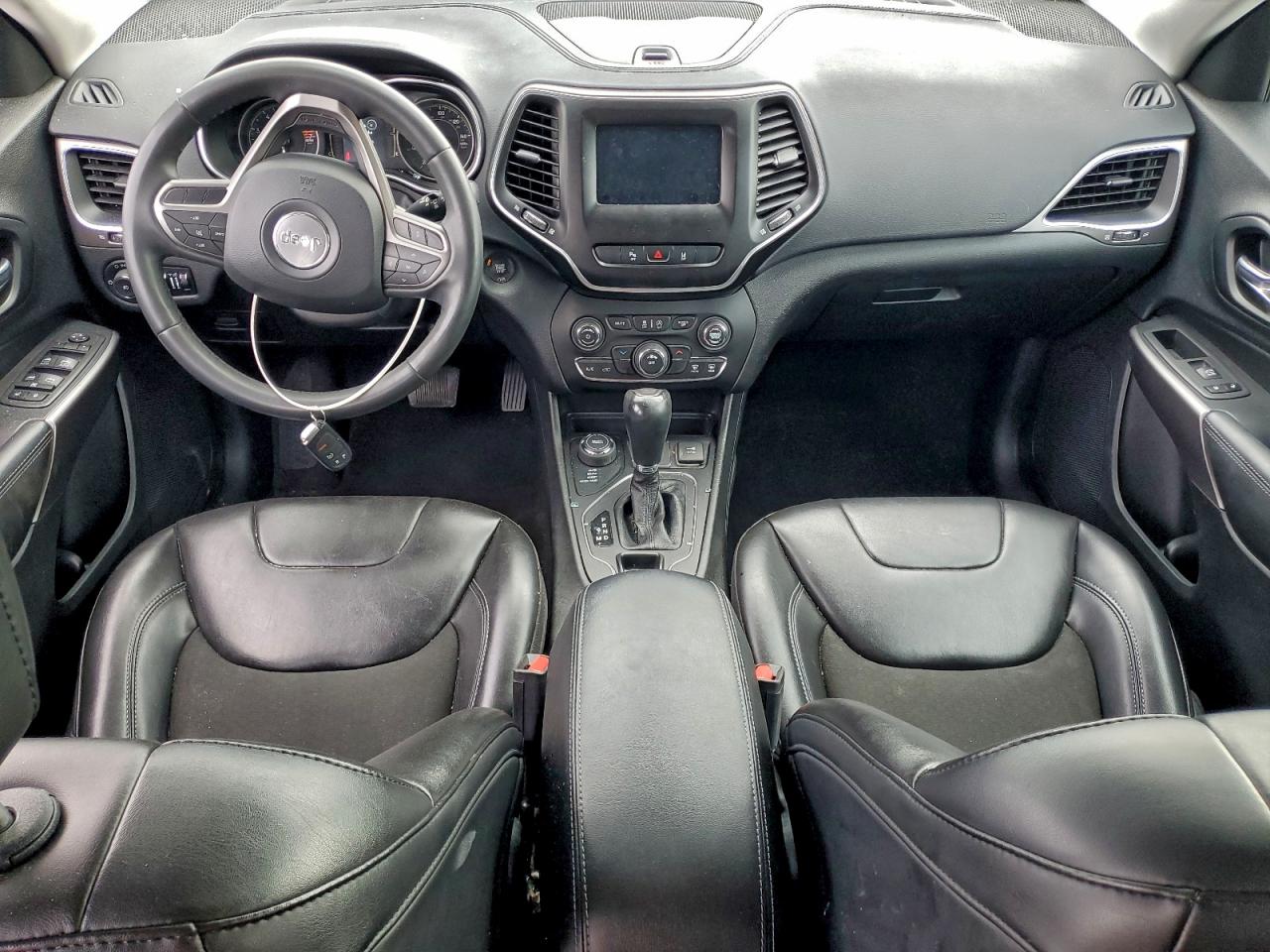 2021 JEEP CHEROKEE LATITUDE PLUS photo 8