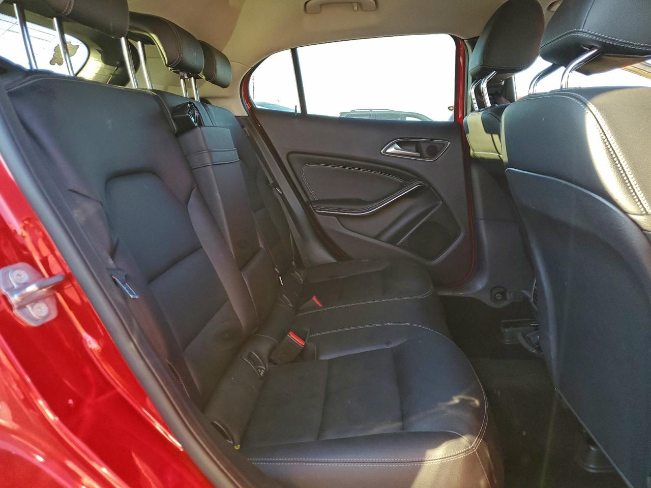 2019 MERCEDES-BENZ GLA 250 photo 10