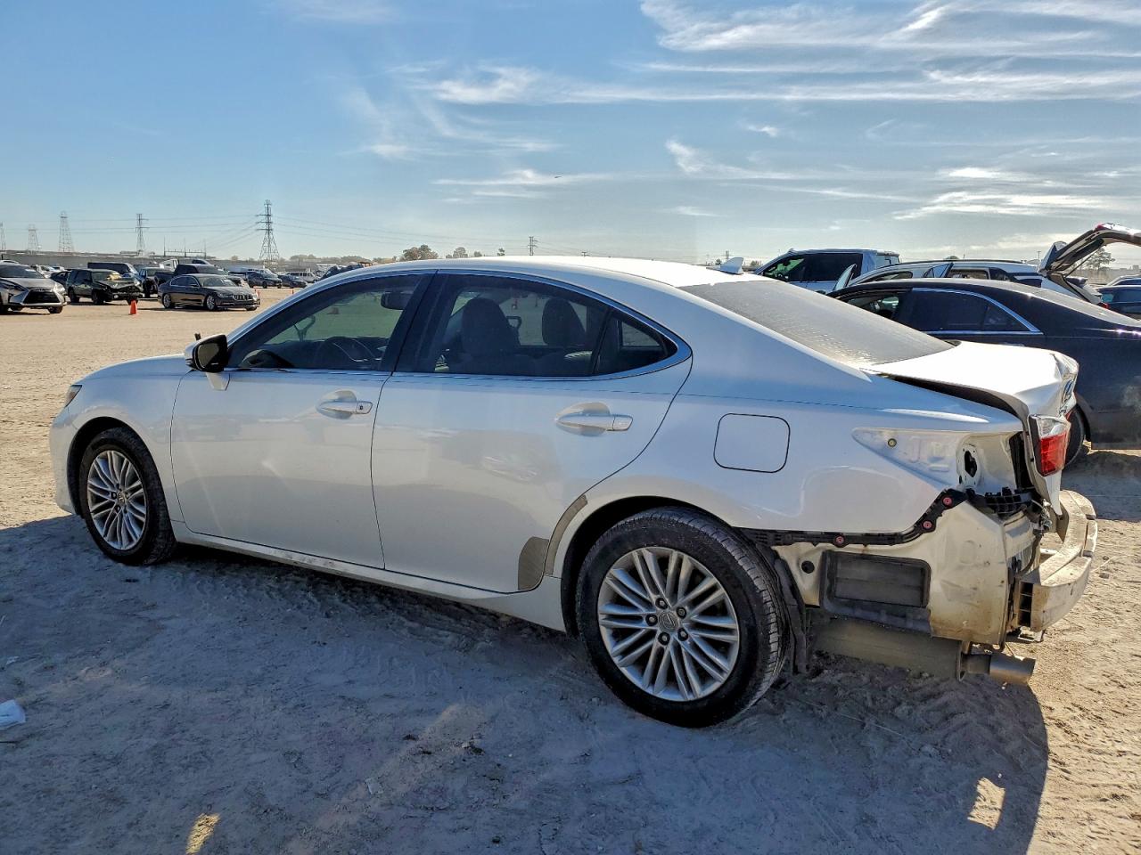2013 LEXUS ES 350 photo 2