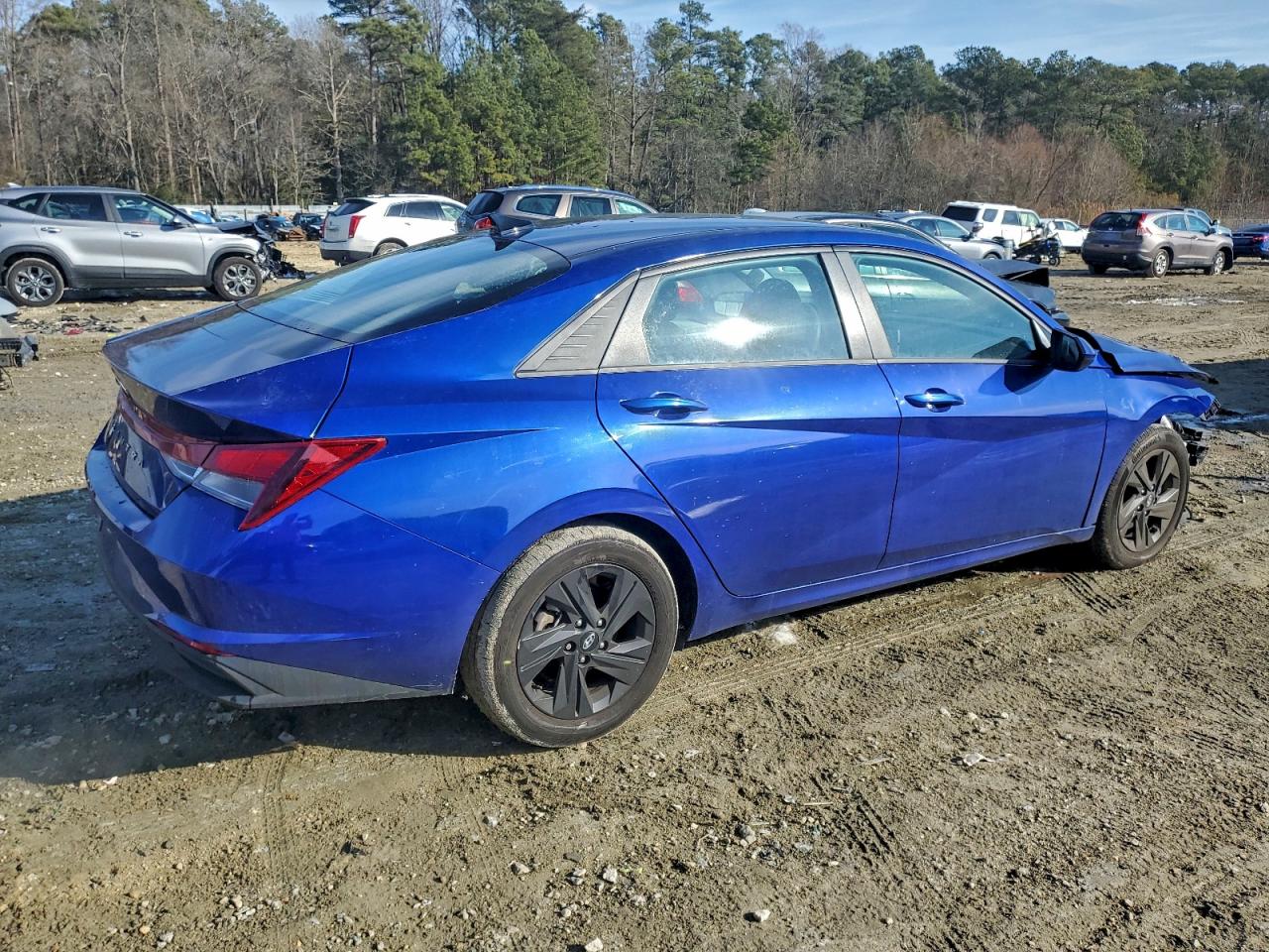 2023 HYUNDAI ELANTRA SEL photo 5