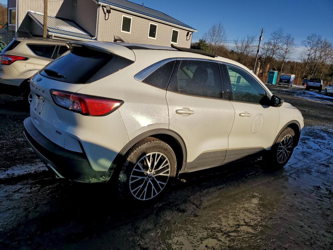 2022 FORD ESCAPE SE photo 5