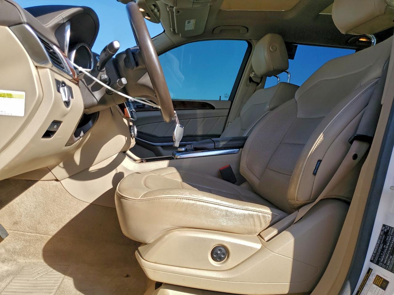 2014 MERCEDES-BENZ GL 450 4MATIC photo 7