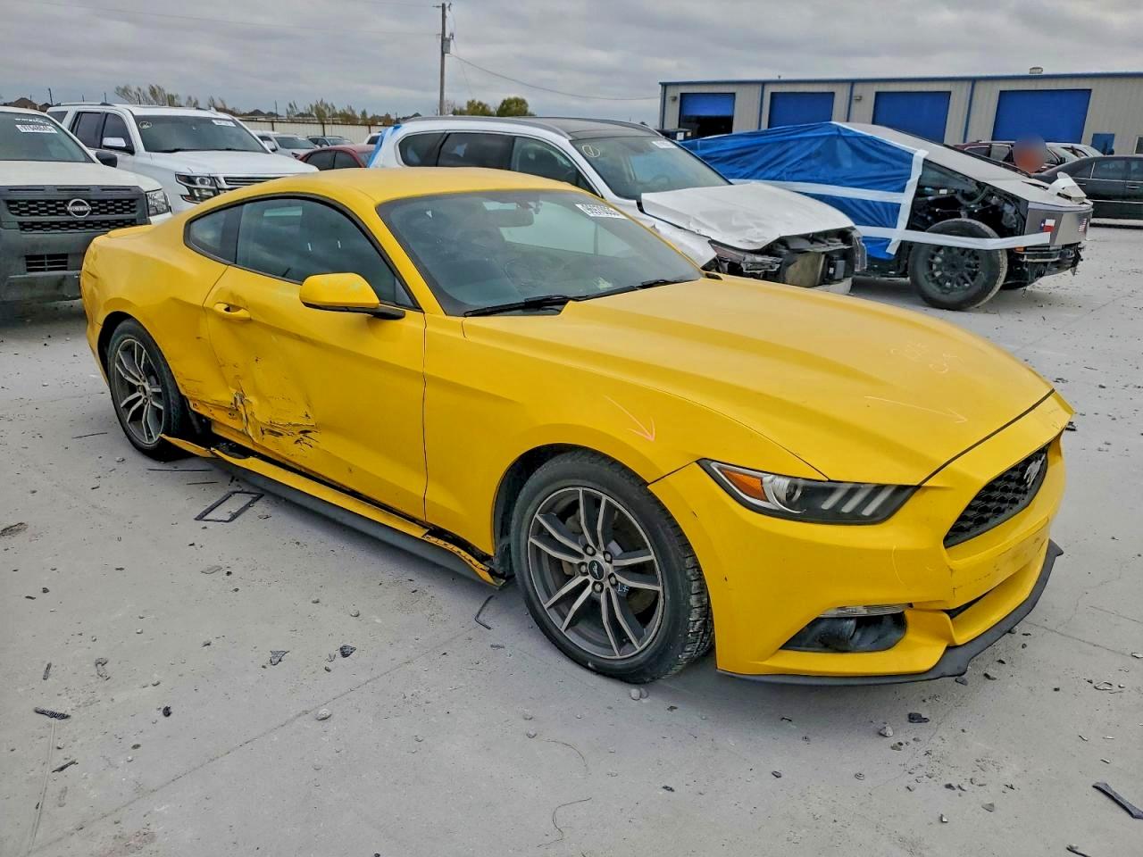 2016 FORD MUSTANG photo 9