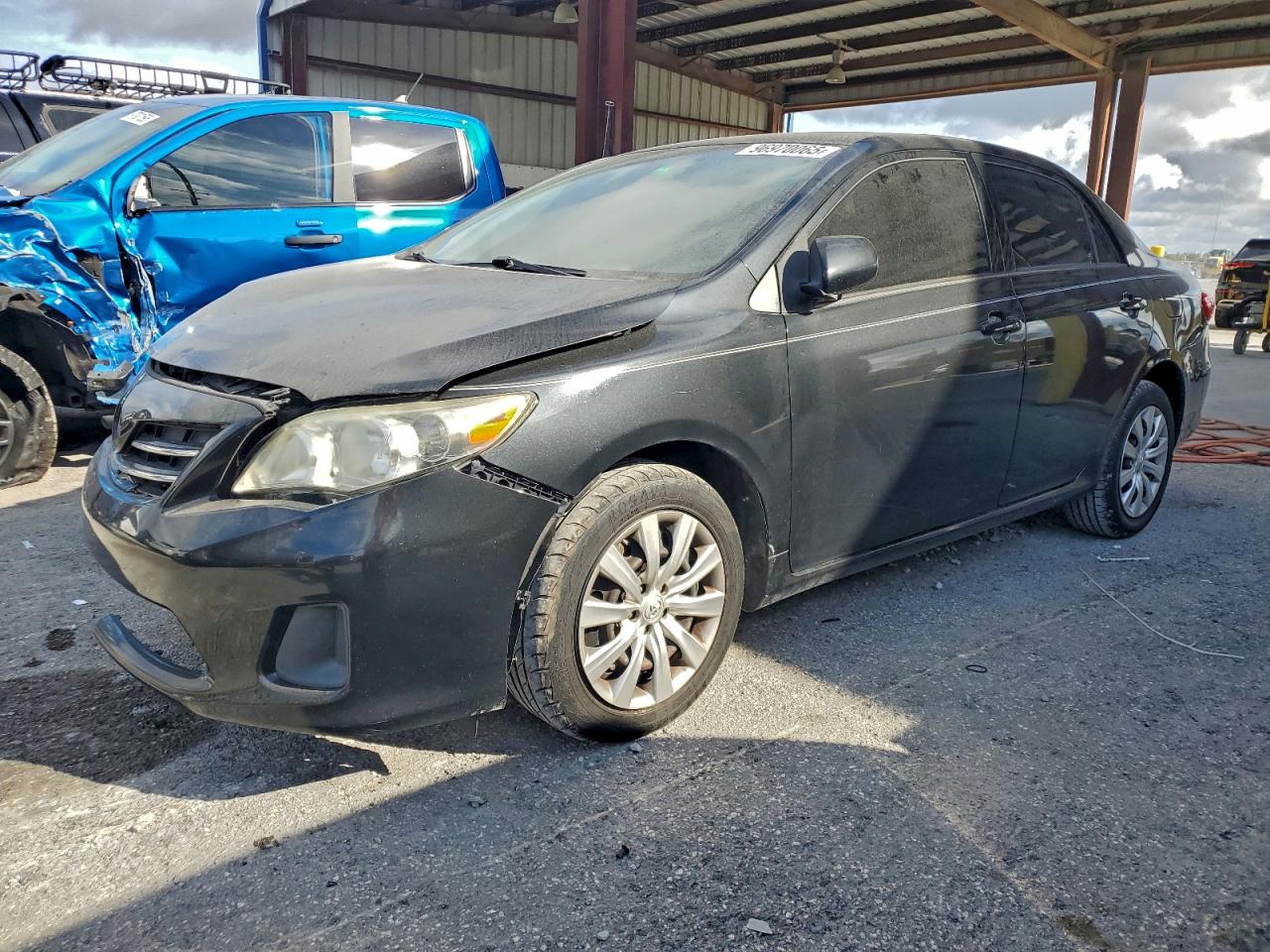 2013 TOYOTA COROLLA
