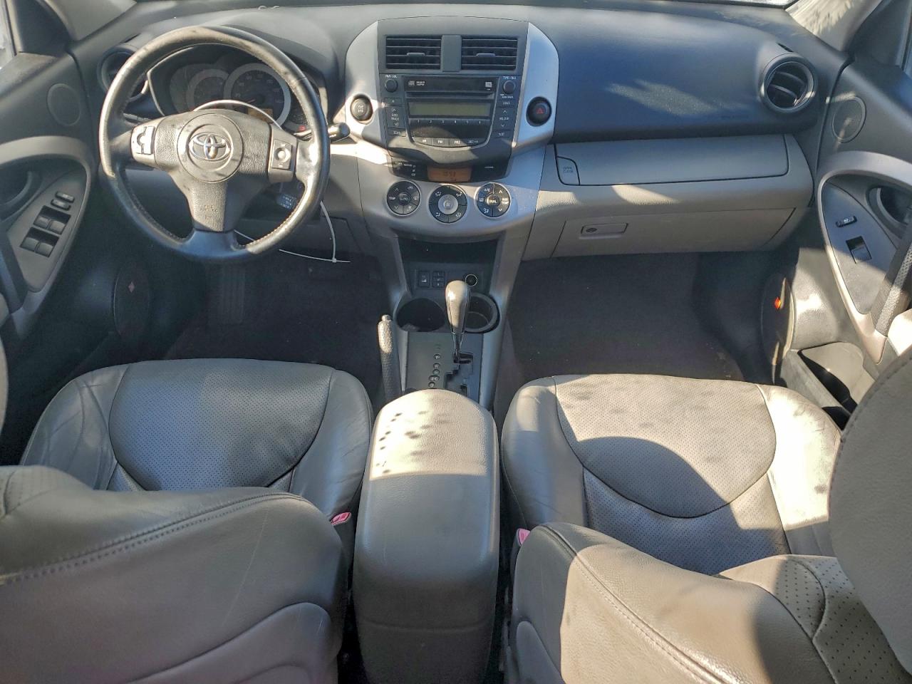 2007 TOYOTA RAV4 LIMITED photo 8