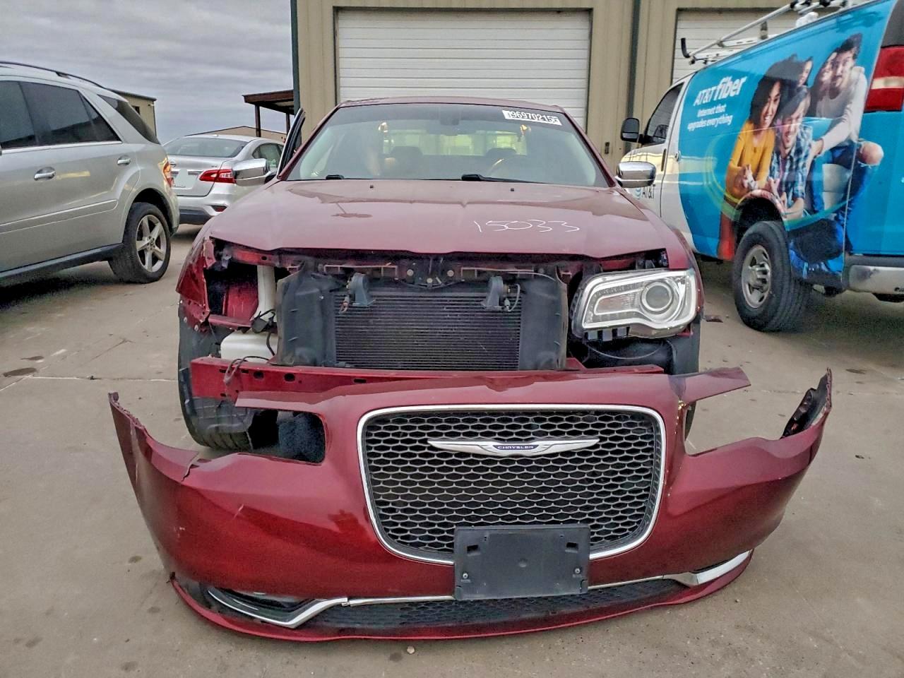 2020 CHRYSLER 300 LIMITED photo 5