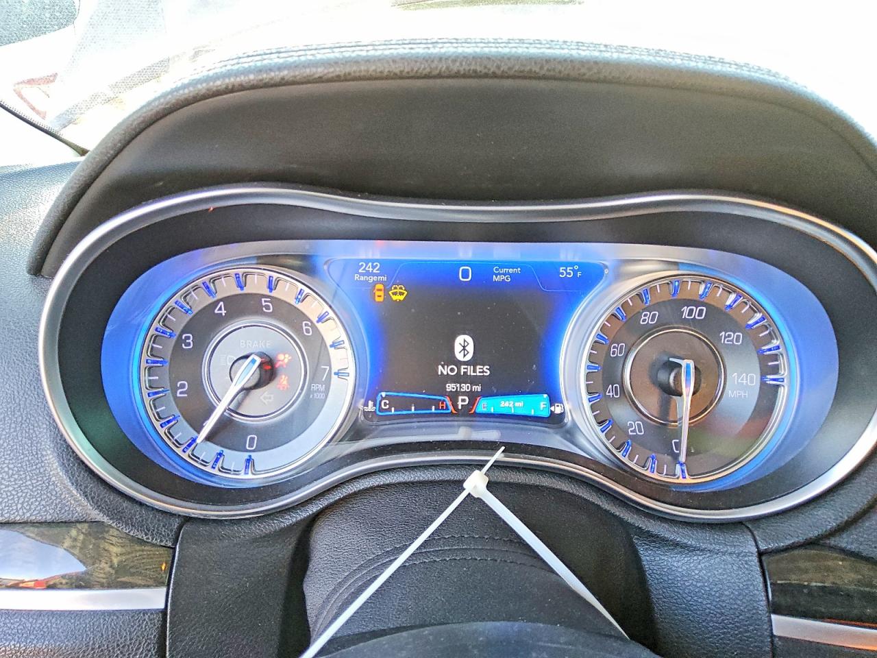 2020 CHRYSLER 300 LIMITED photo 9