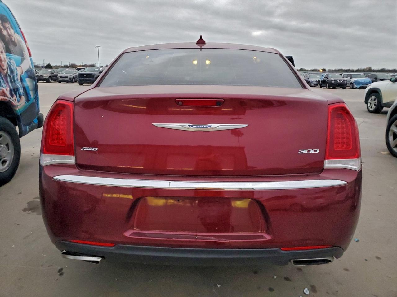 2020 CHRYSLER 300 LIMITED photo 6