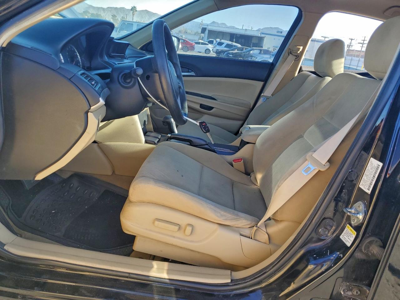 2012 HONDA ACCORD LXP photo 7
