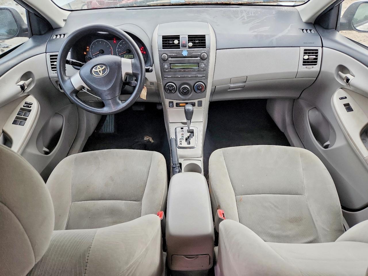 2011 TOYOTA COROLLA BASE photo 15