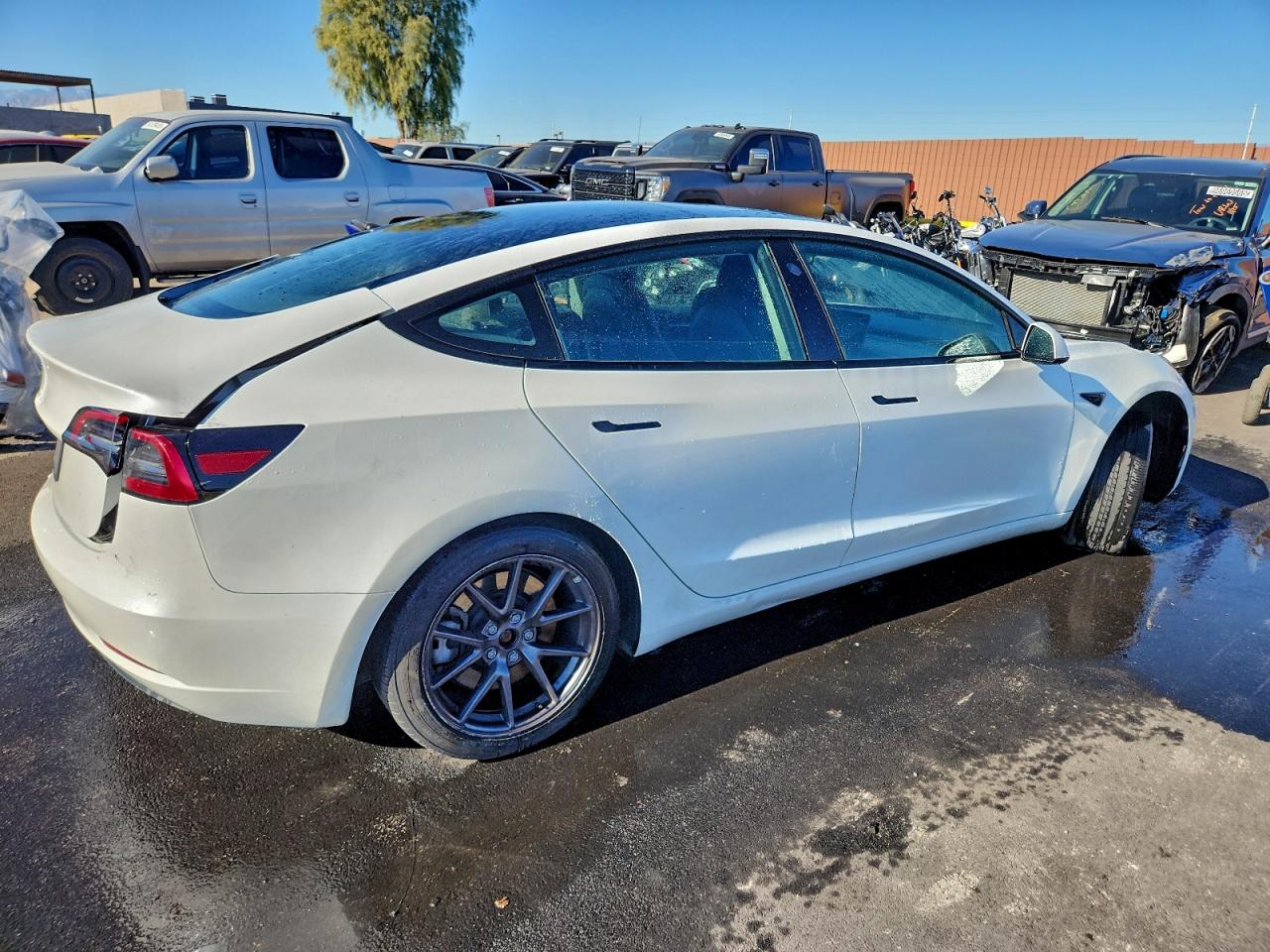 2023 TESLA MODEL 3 photo 3