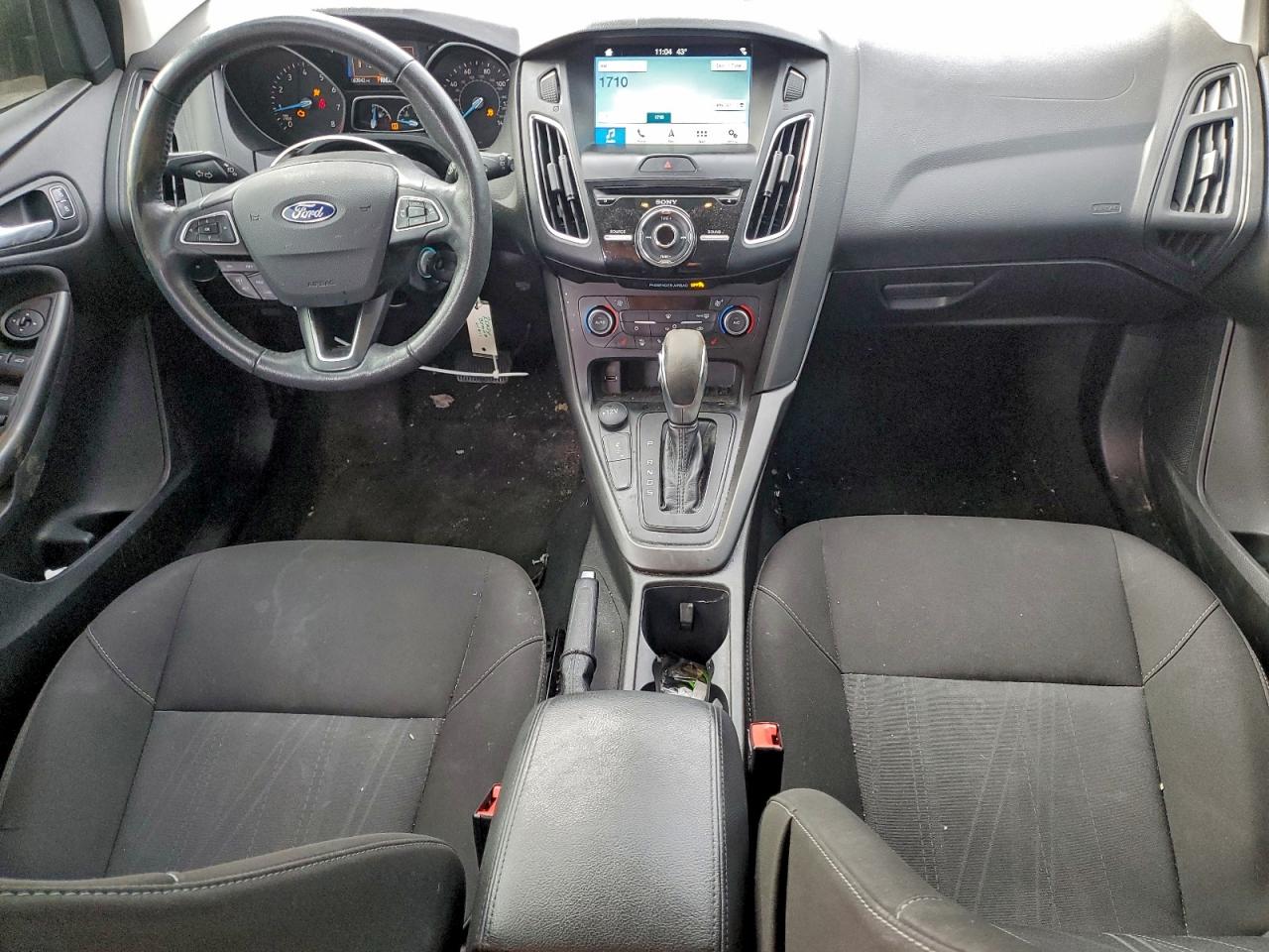 2018 FORD FOCUS SEL photo 8