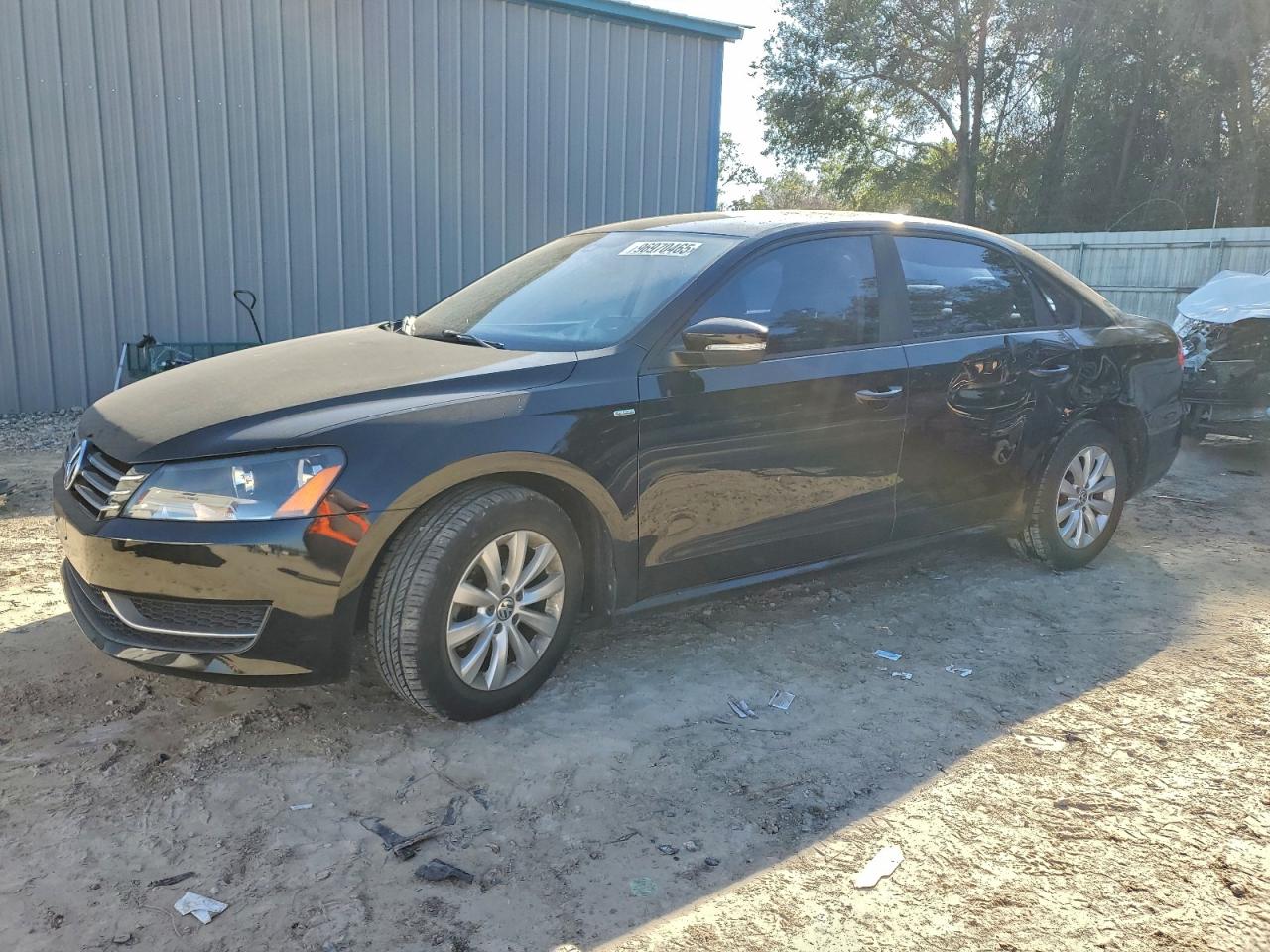 2015 VOLKSWAGEN PASSAT