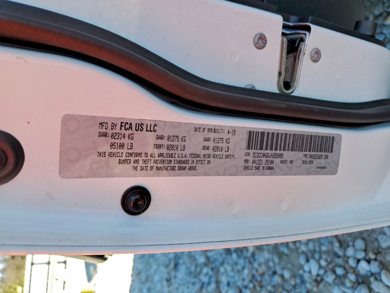 2018 CHRYSLER 300 TOURING photo 12