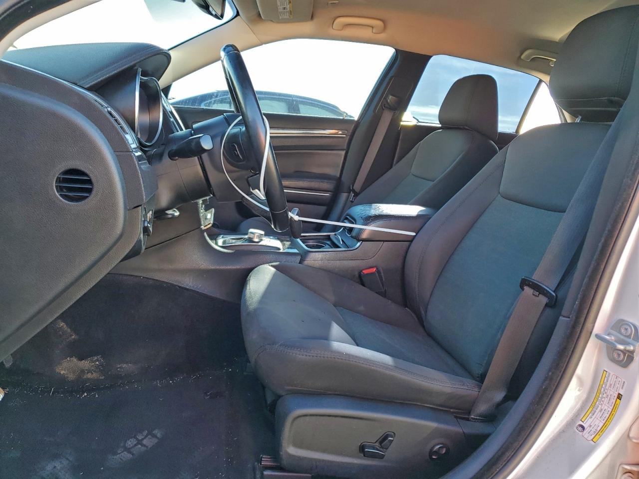 2018 CHRYSLER 300 TOURING photo 7