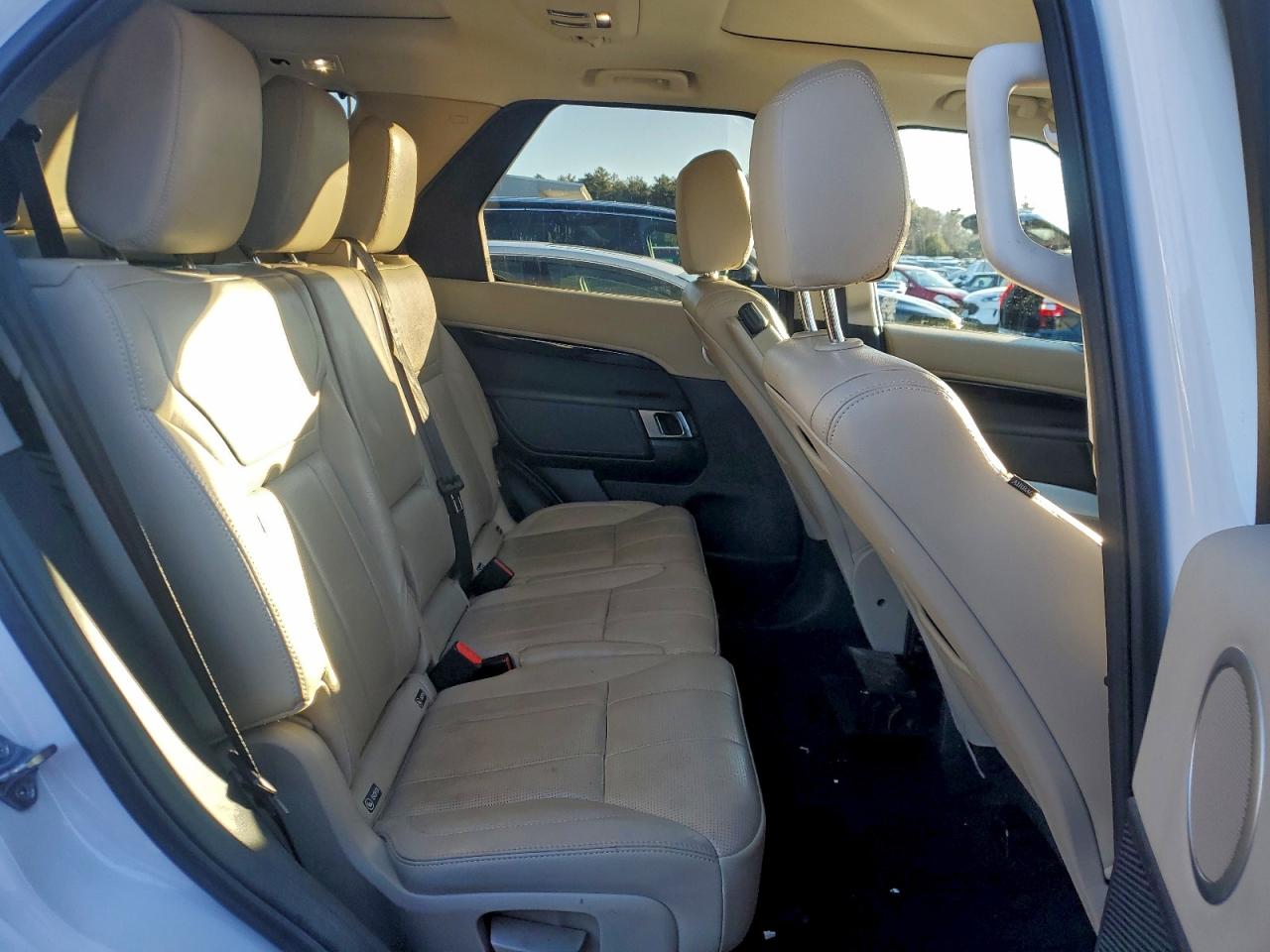 2019 LAND ROVER DISCOVERY SE photo 11
