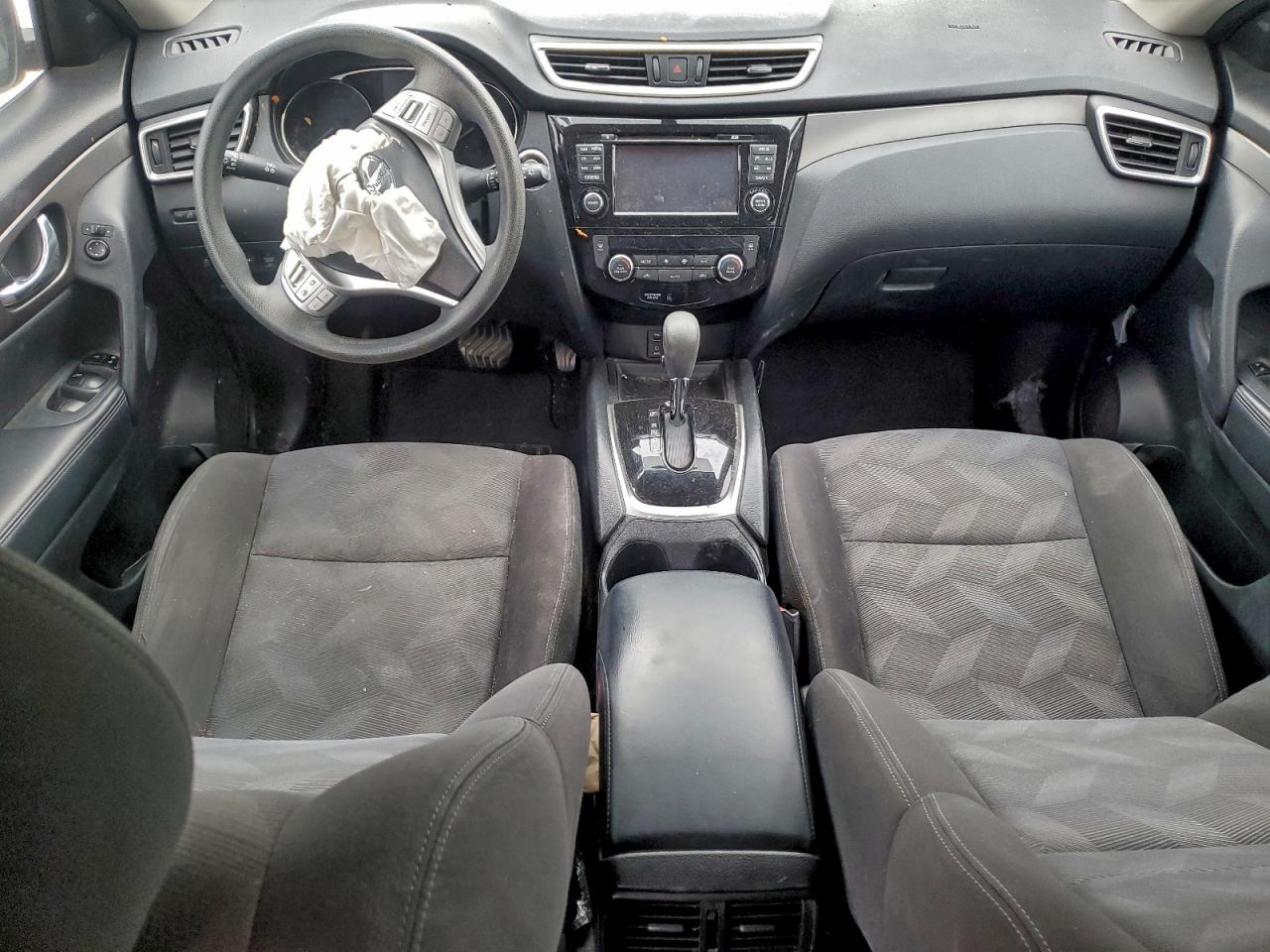 2016 NISSAN ROGUE S photo 8