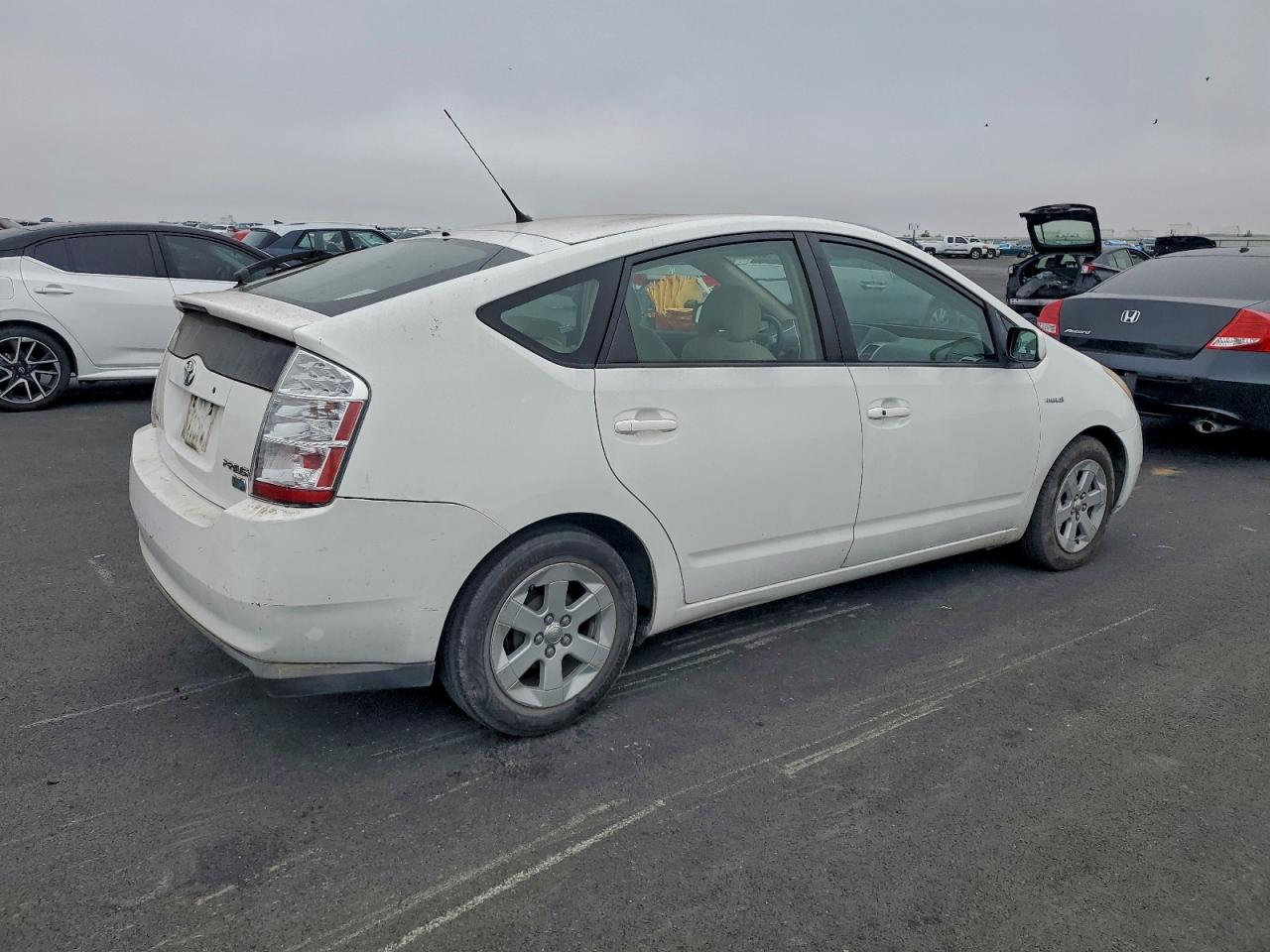 2007 TOYOTA PRIUS photo 3