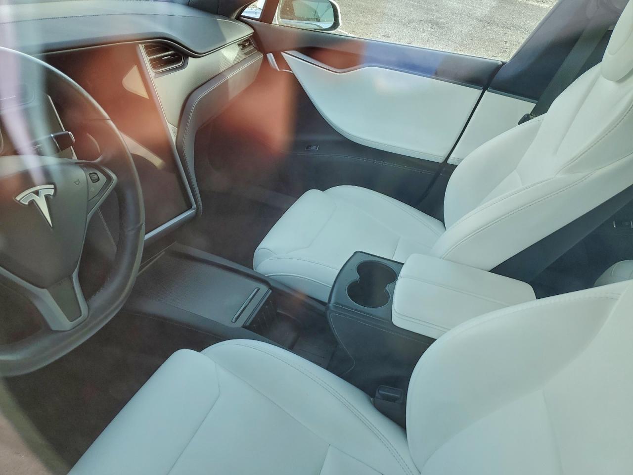 2018 TESLA MODEL S photo 8