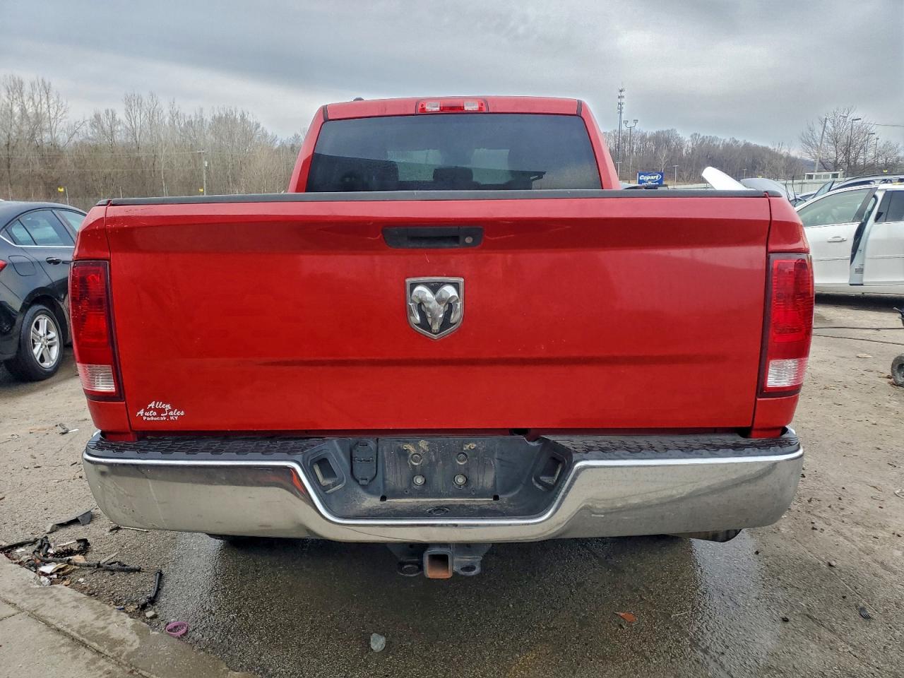 2014 RAM 1500 ST photo 6
