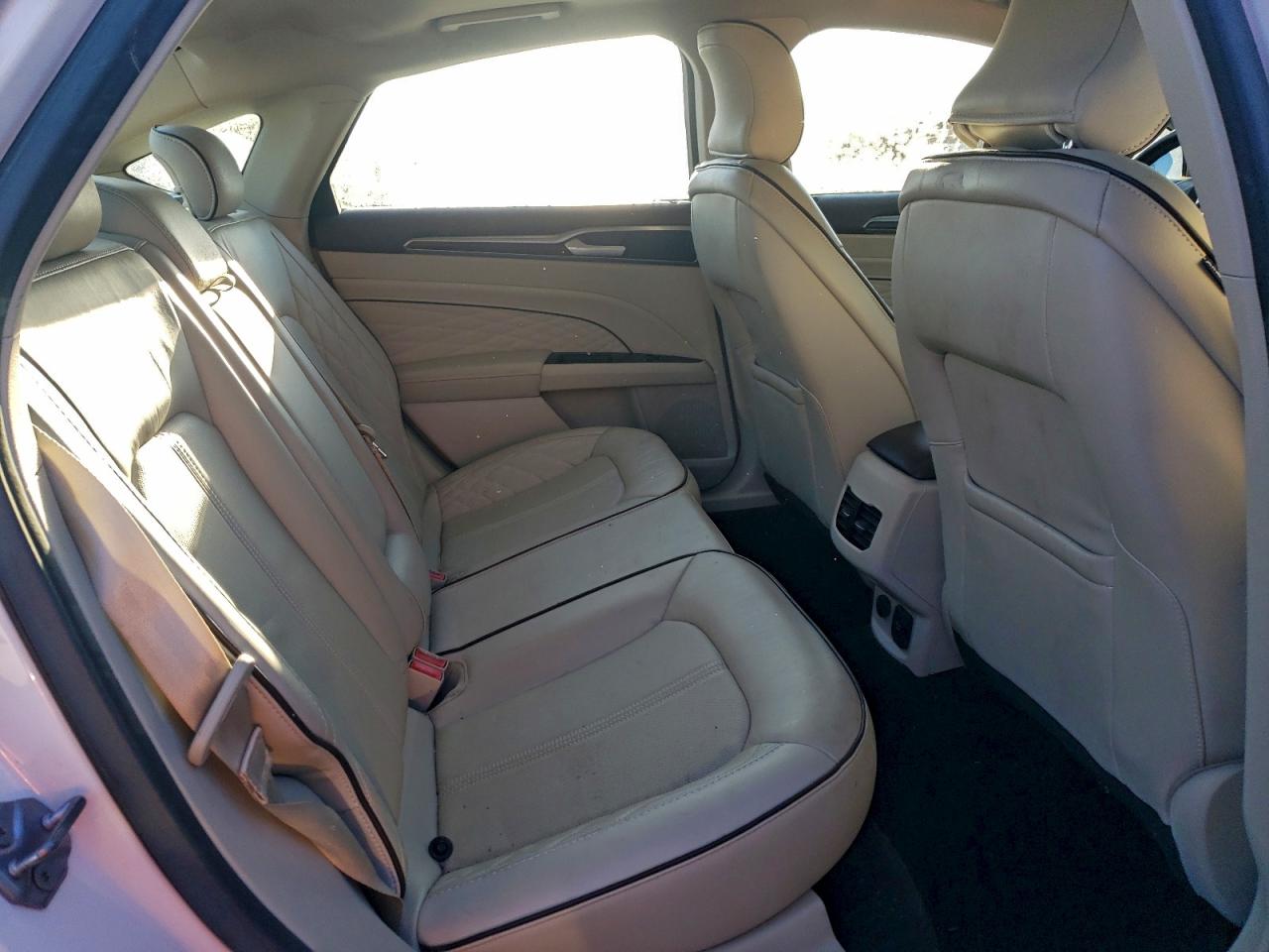 2017 FORD FUSION TITANIUM photo 10