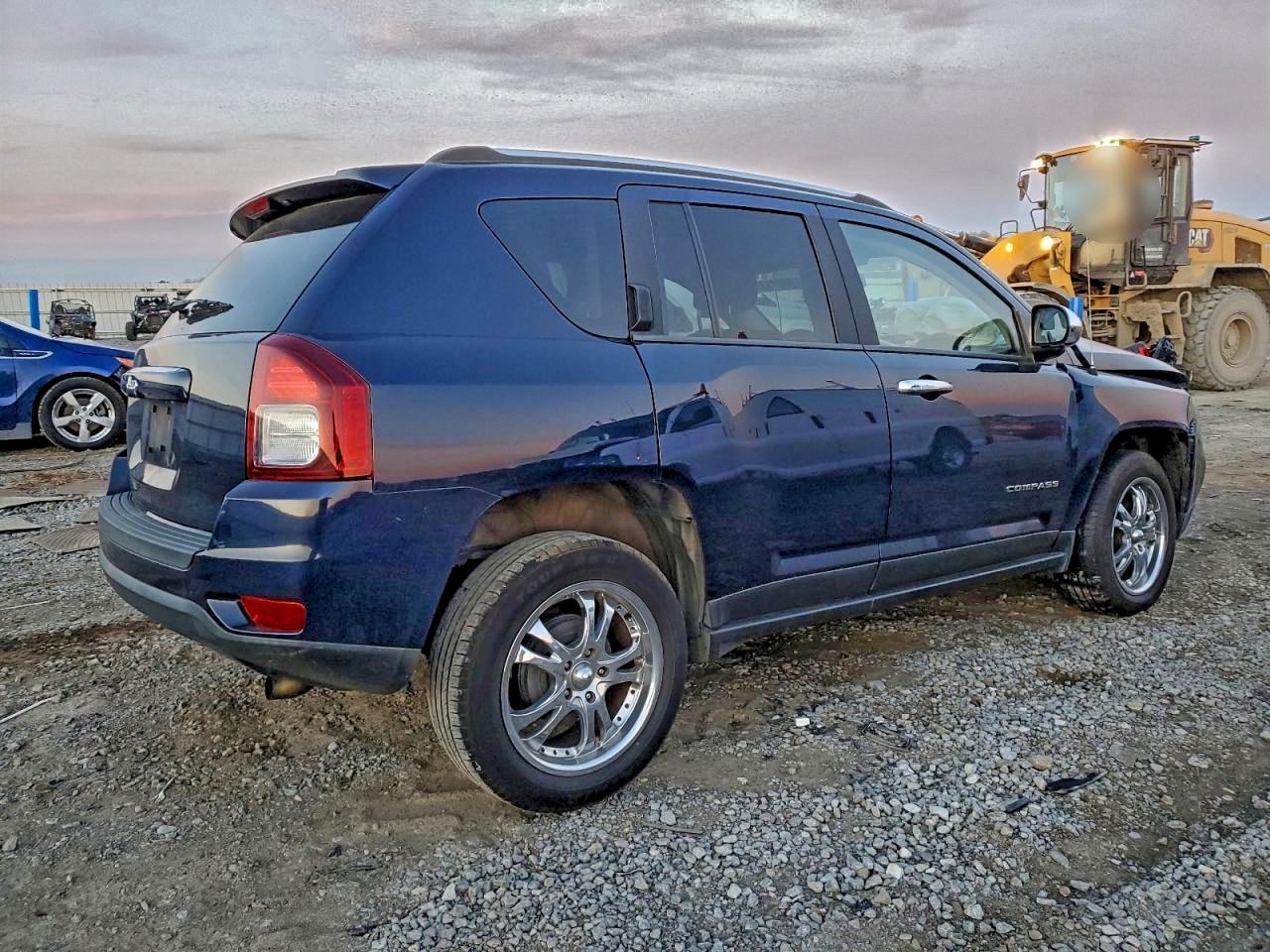 2014 JEEP COMPASS SPORT photo 3