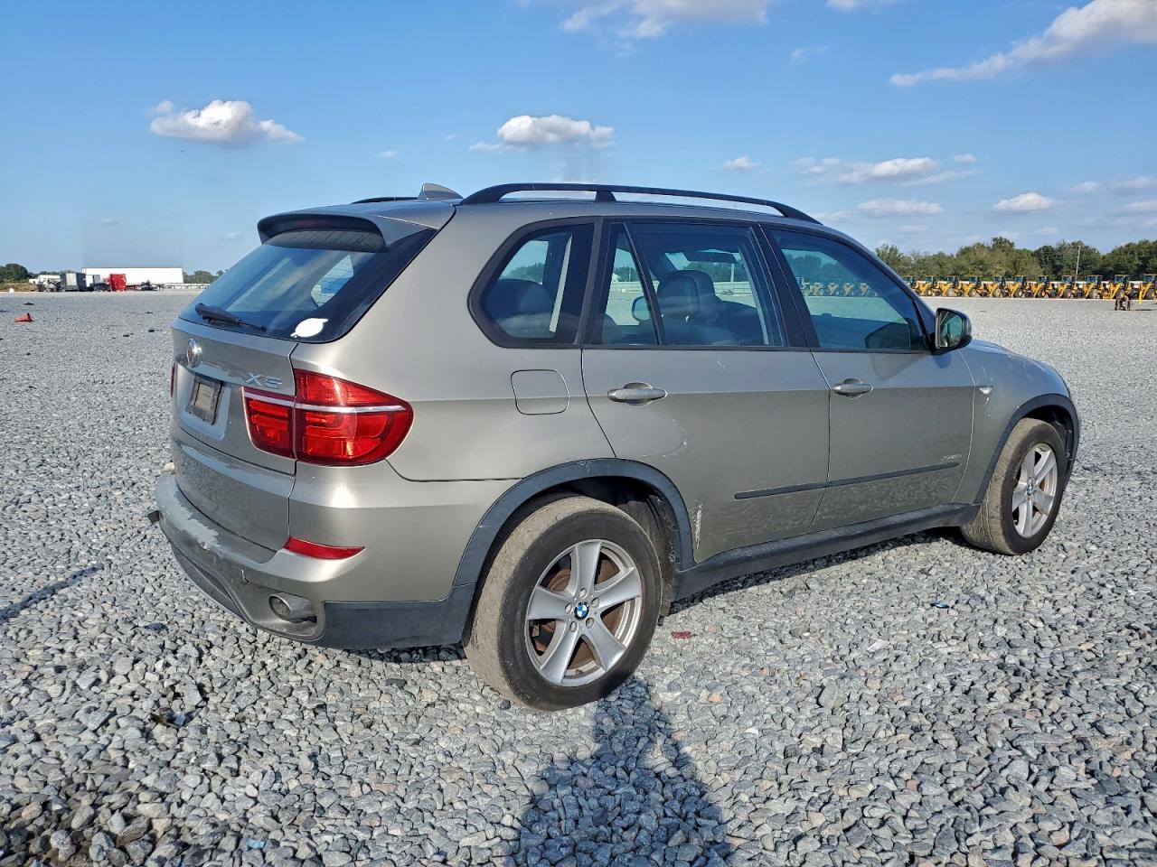 2011 BMW X5 XDRIVE35I photo 3