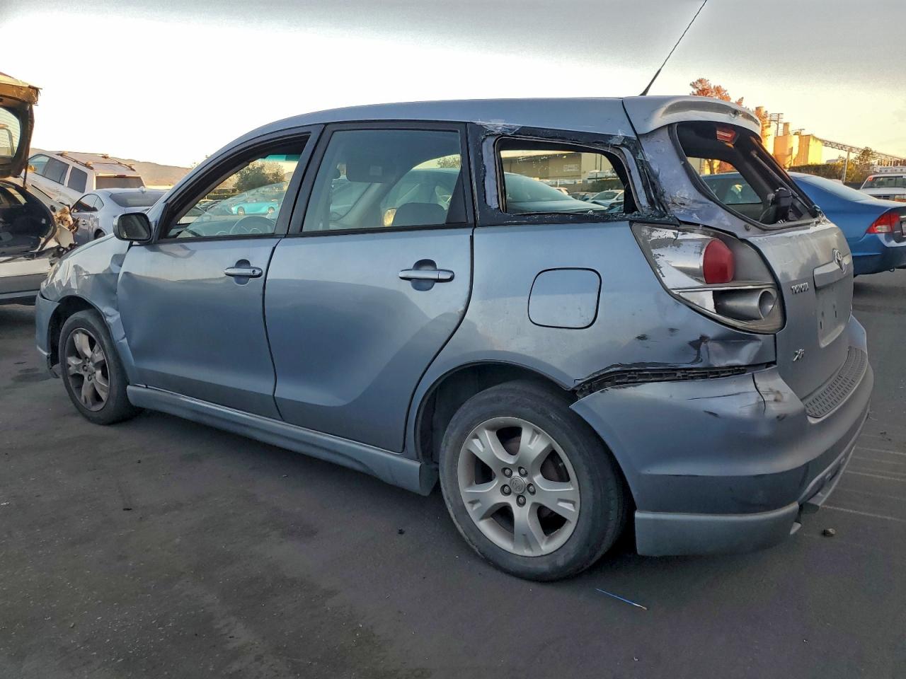 2006 TOYOTA COROLLA MATRIX XR photo 3