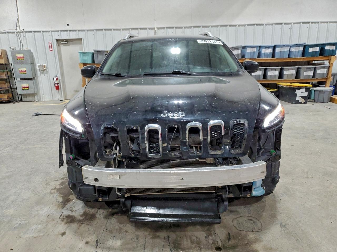 2017 JEEP CHEROKEE LIMITED photo 5