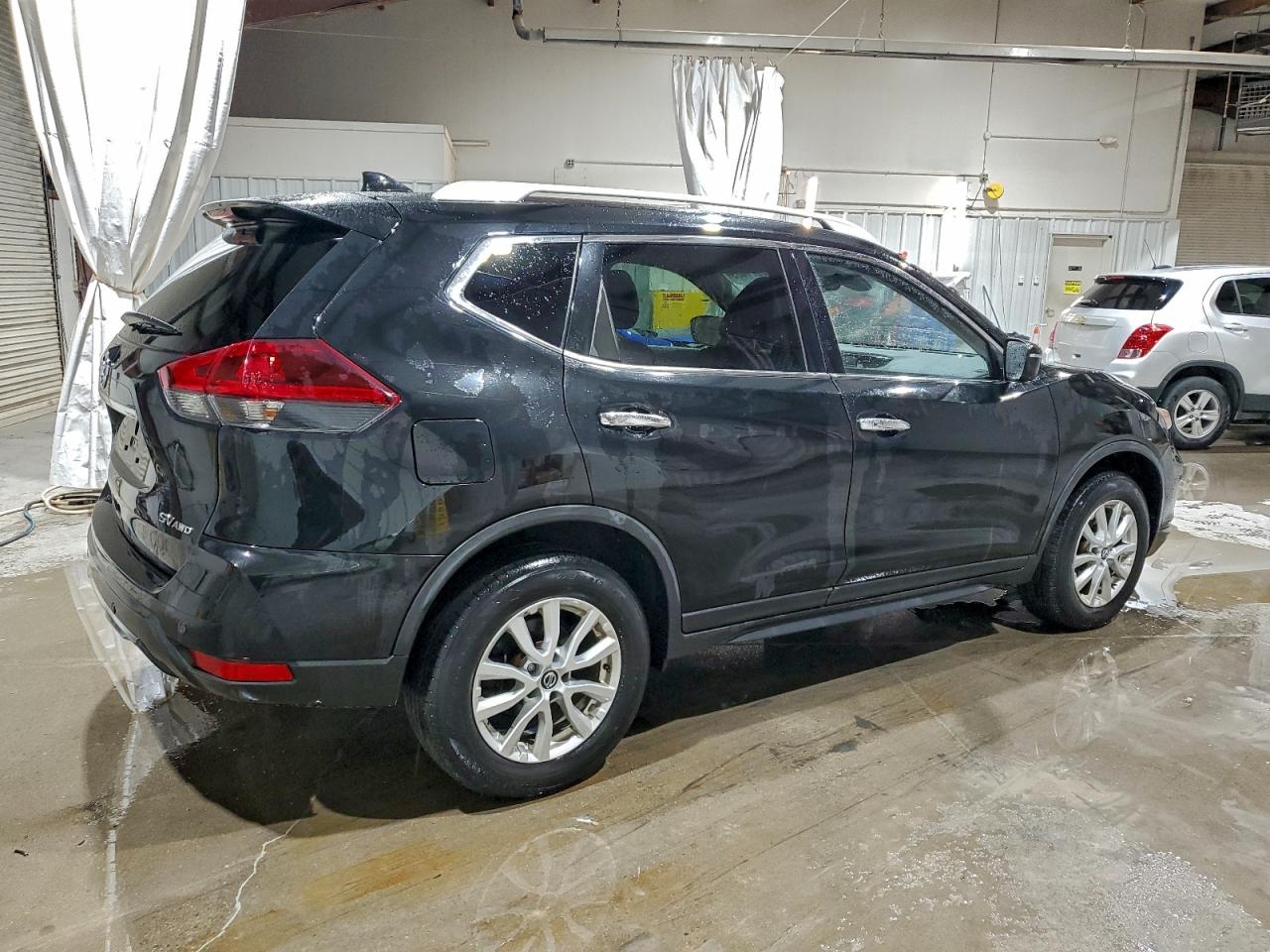 2020 NISSAN ROGUE S photo 3