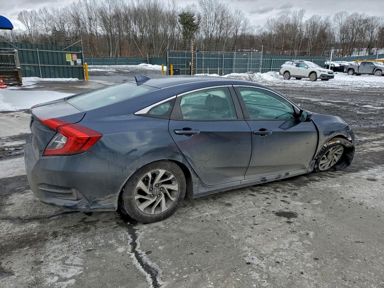 2017 HONDA CIVIC EX photo 5