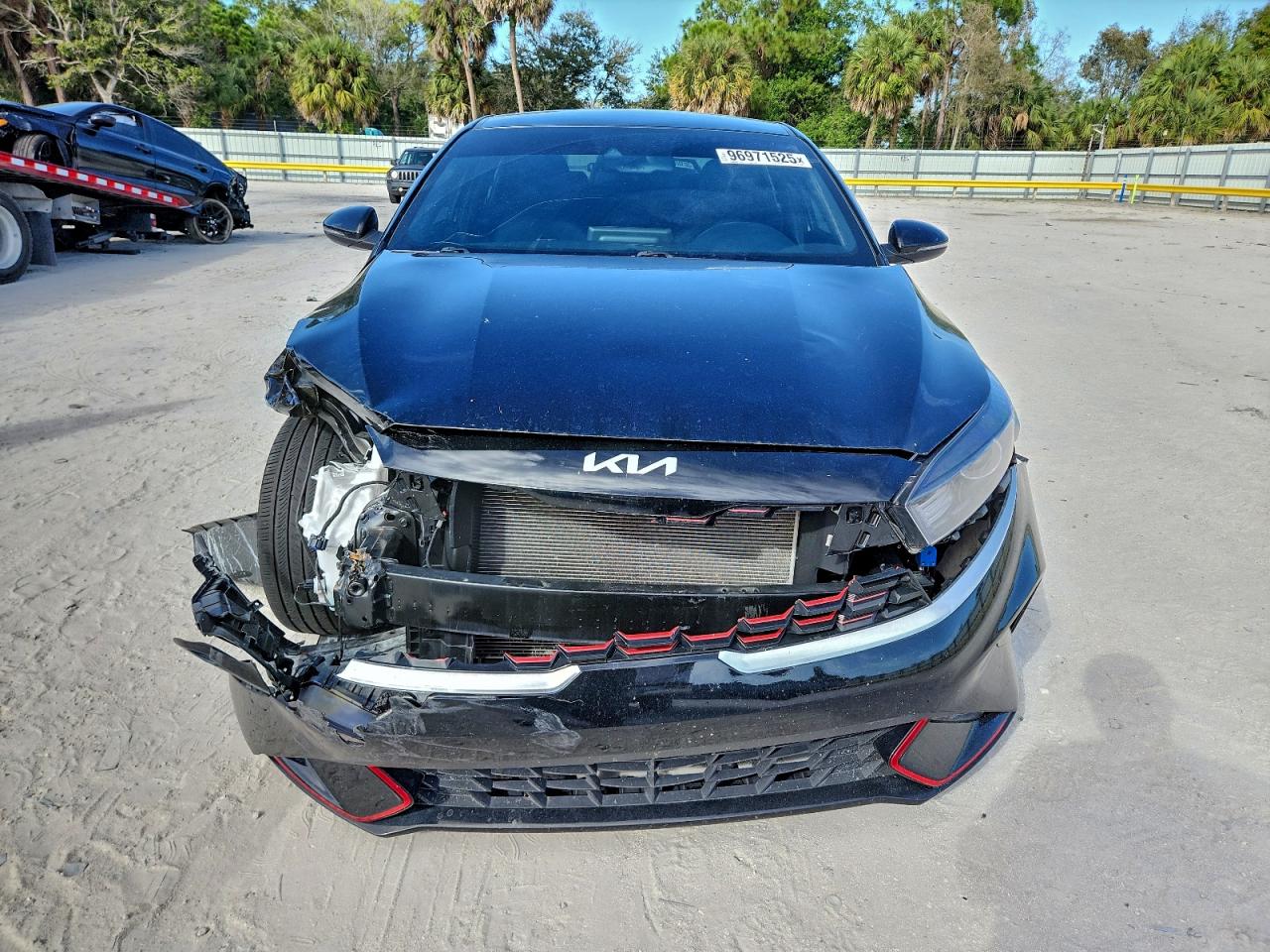 2023 KIA FORTE GT LINE photo 13