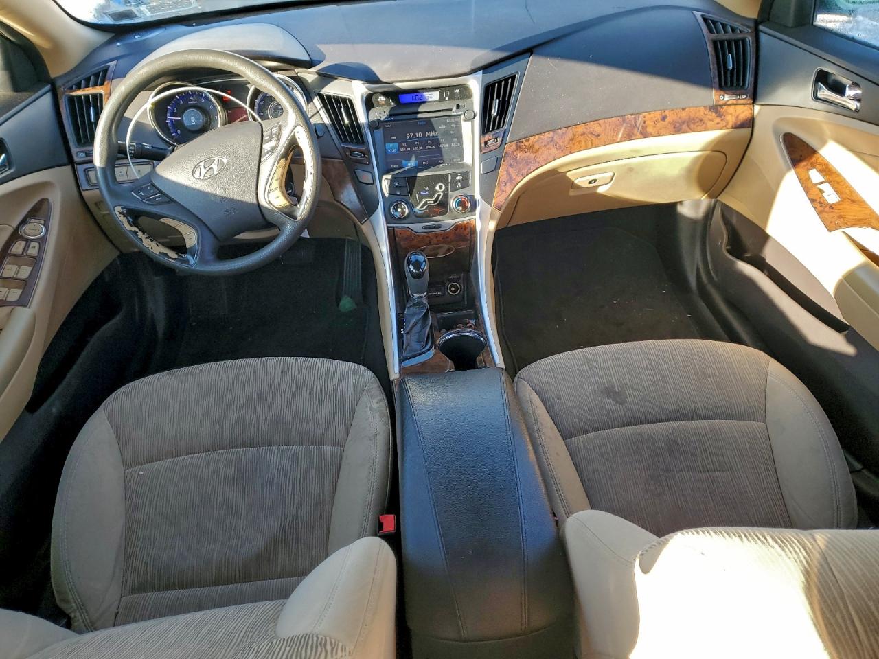 2012 HYUNDAI SONATA GLS photo 22