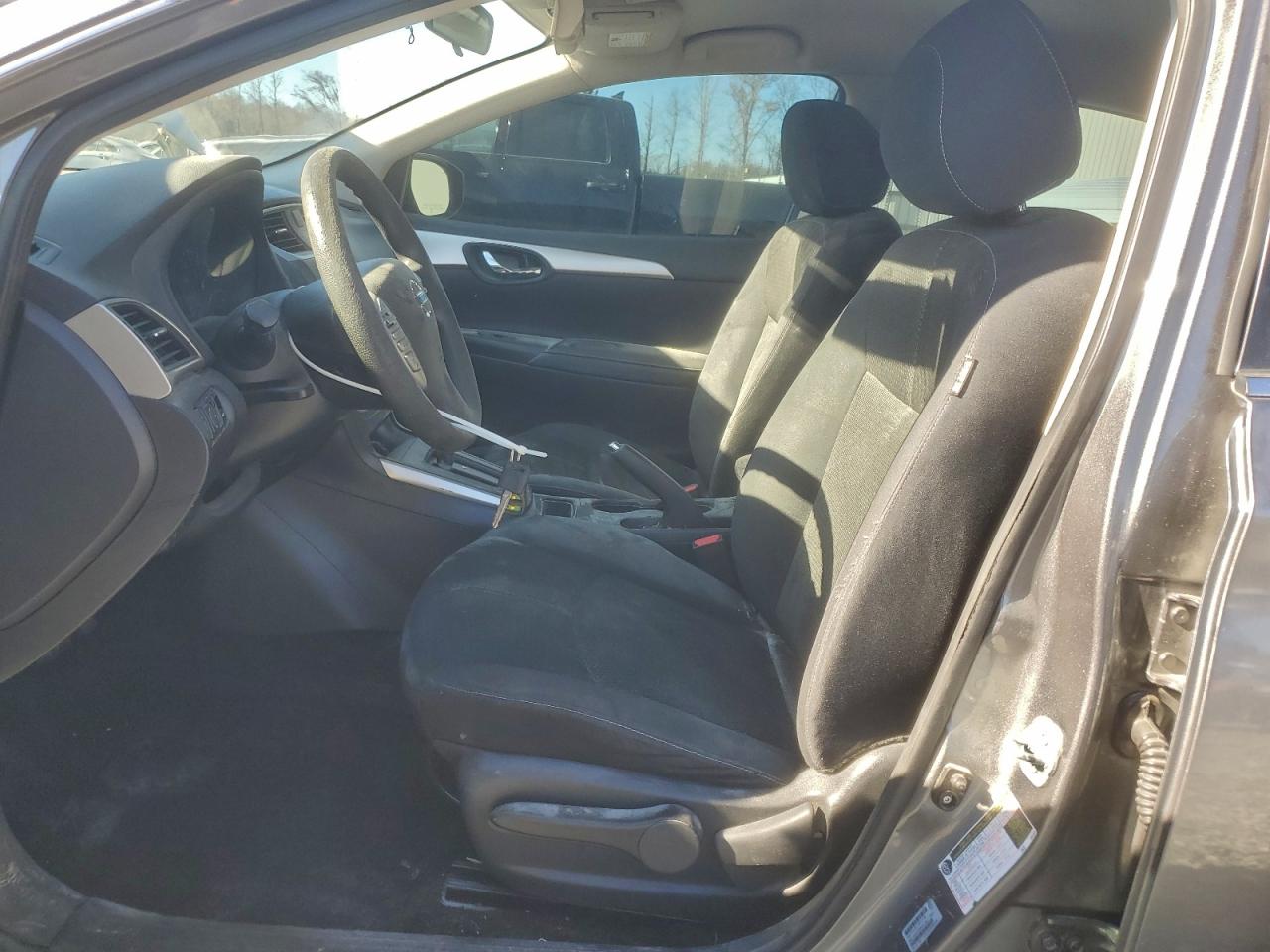 2016 NISSAN SENTRA S photo 7