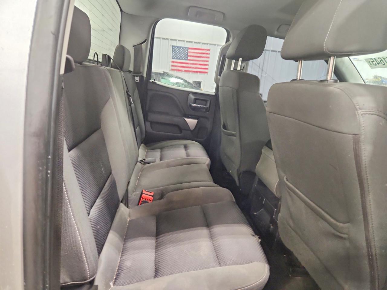 2018 CHEVROLET SILVERADO K1500 LT photo 10