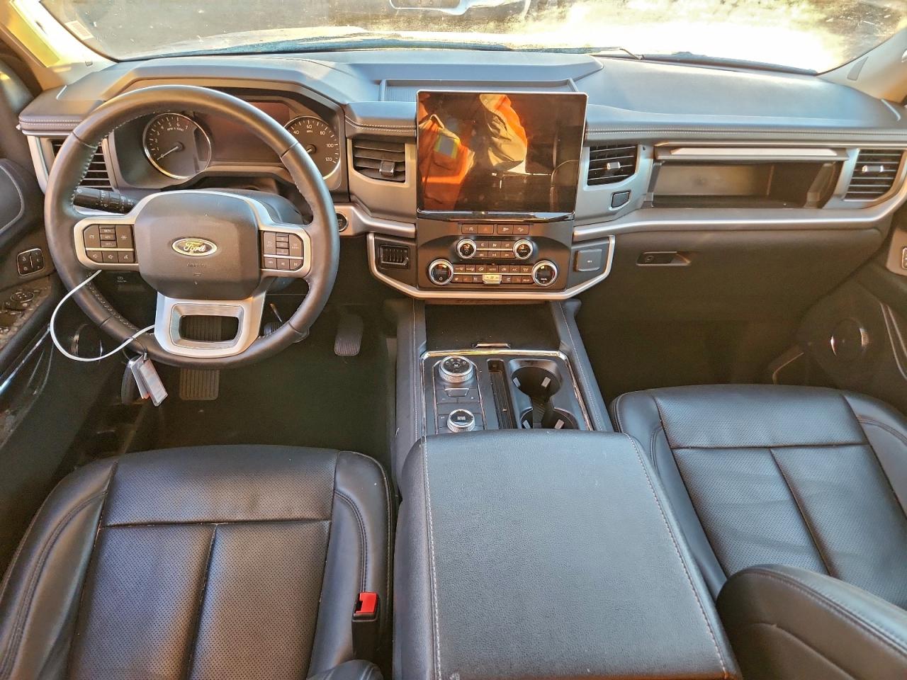 2024 FORD EXPEDITION MAX XLT photo 8