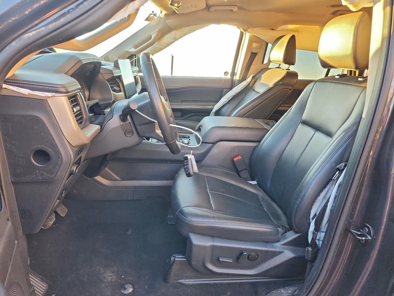 2024 FORD EXPEDITION MAX XLT photo 7