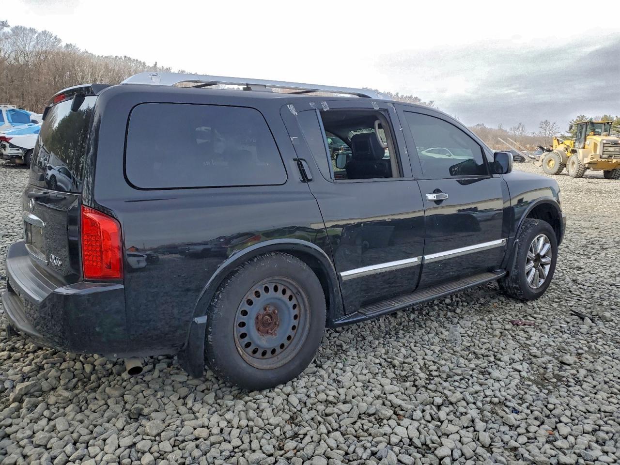 2010 INFINITI QX56 photo 7