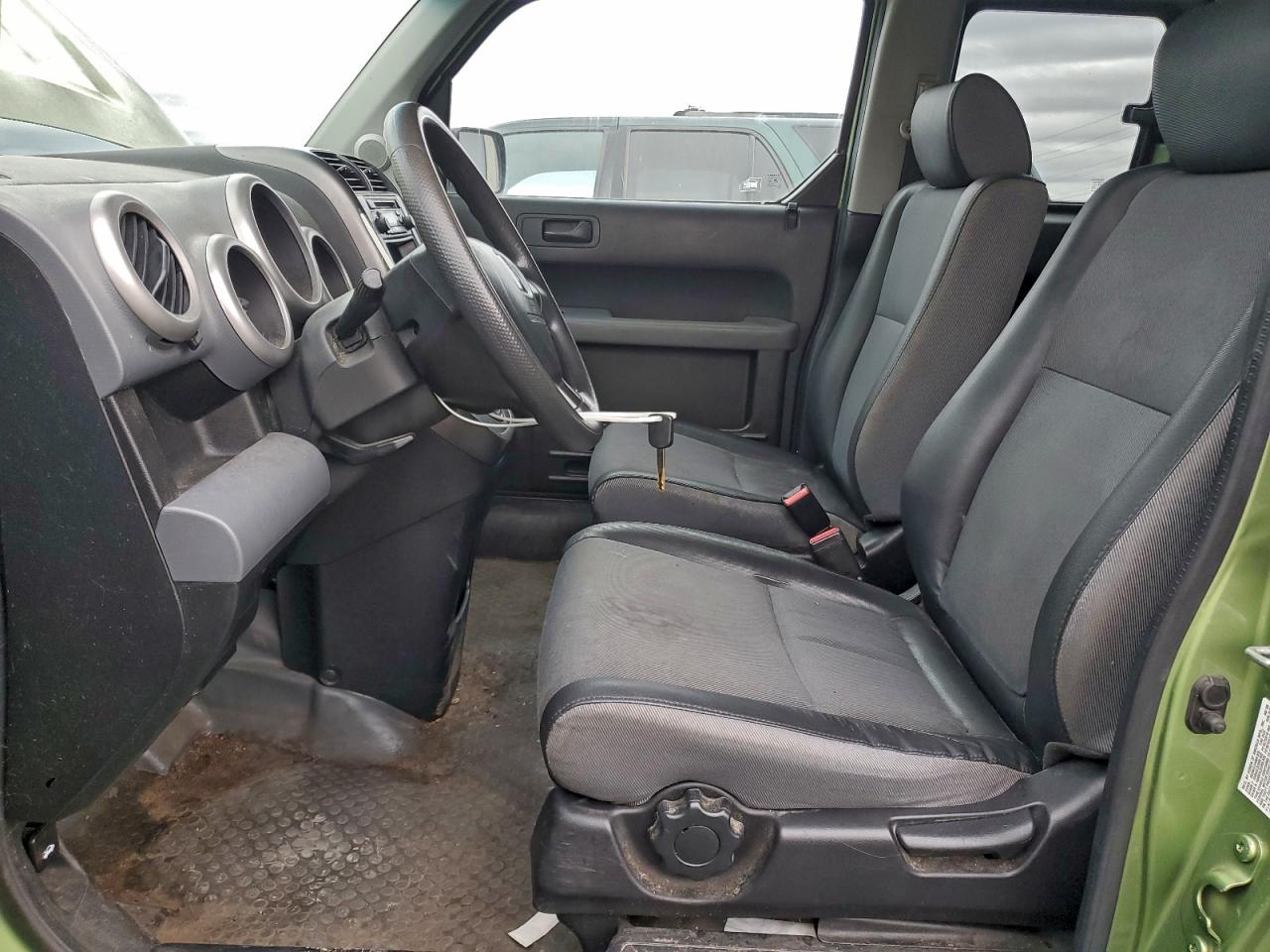 2006 HONDA ELEMENT LX photo 13
