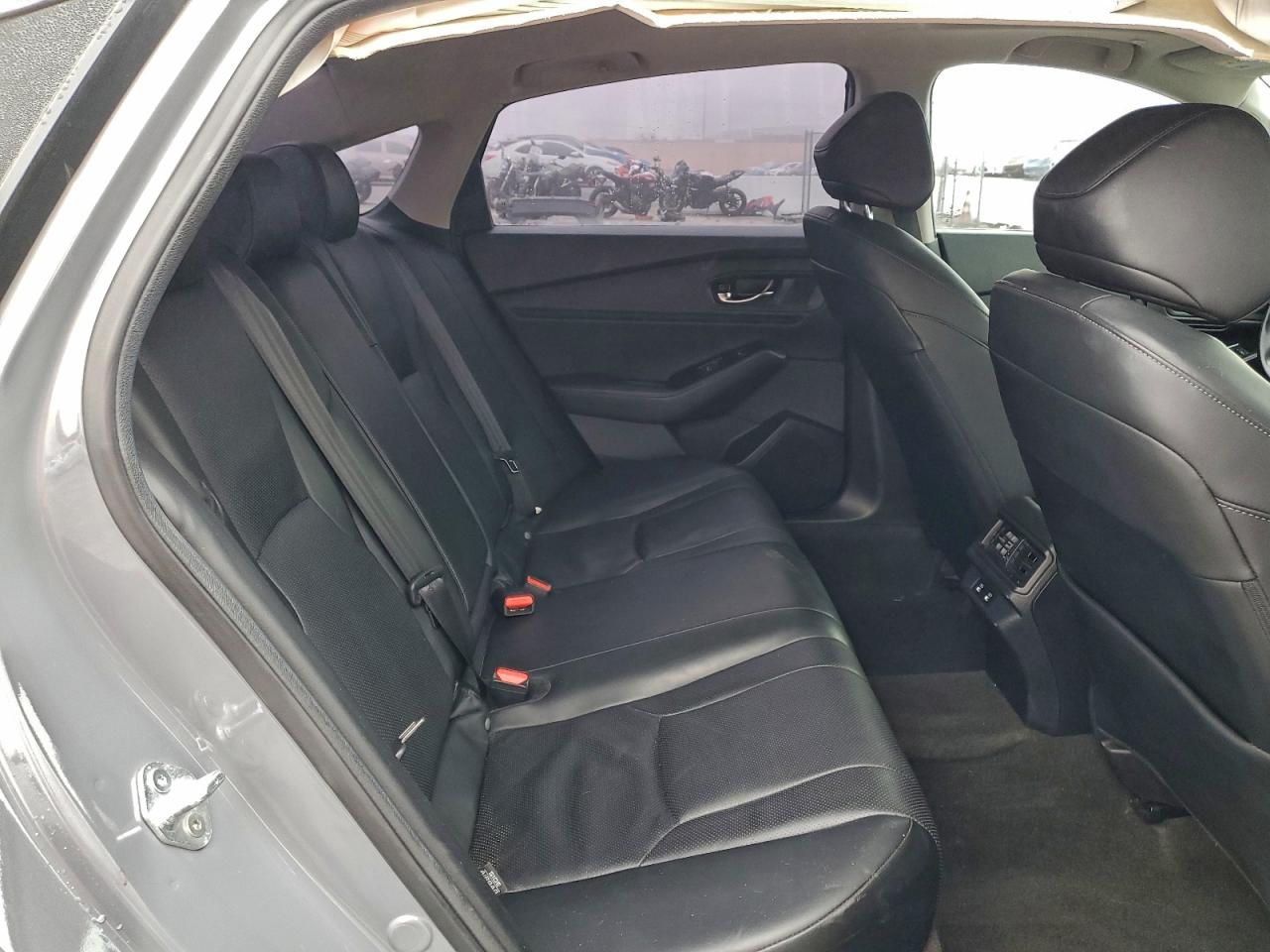 2024 HONDA ACCORD TOURING HYBRID photo 19