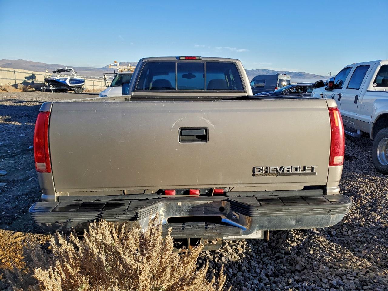 1998 CHEVROLET GMT-400 K3500 photo 11
