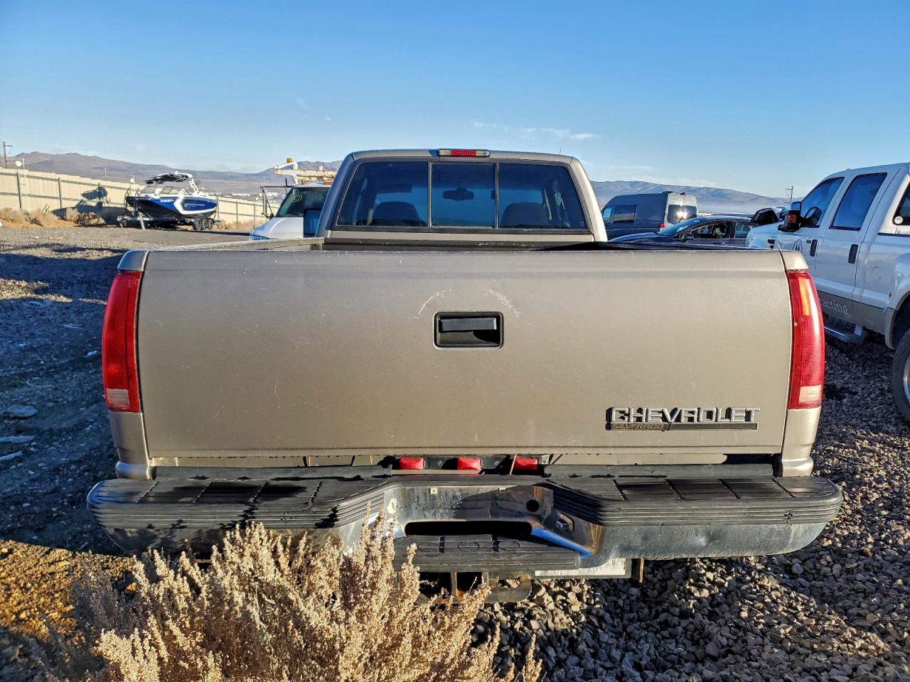 1998 CHEVROLET GMT-400 K3500 photo 19
