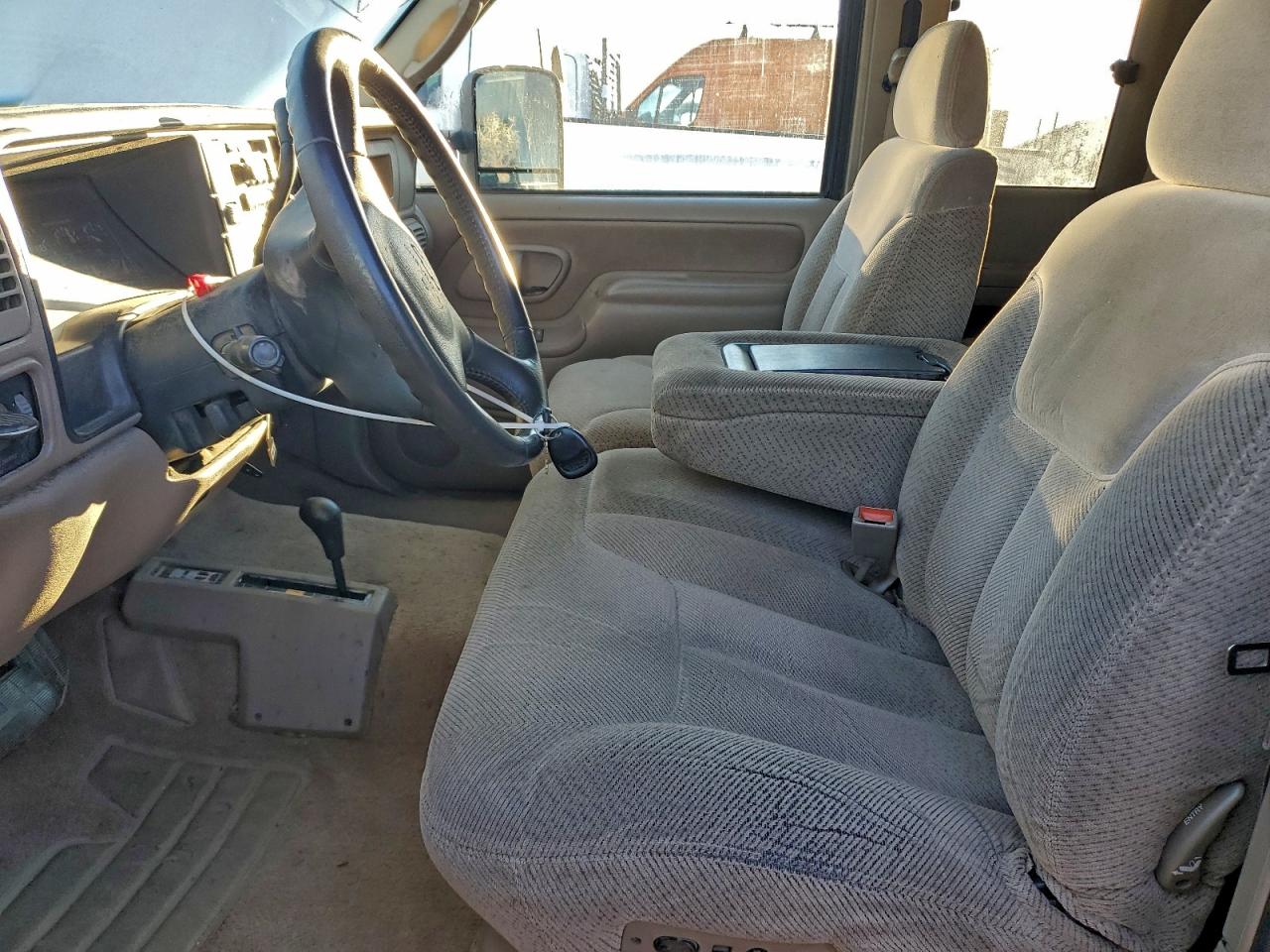 1998 CHEVROLET GMT-400 K3500 photo 13