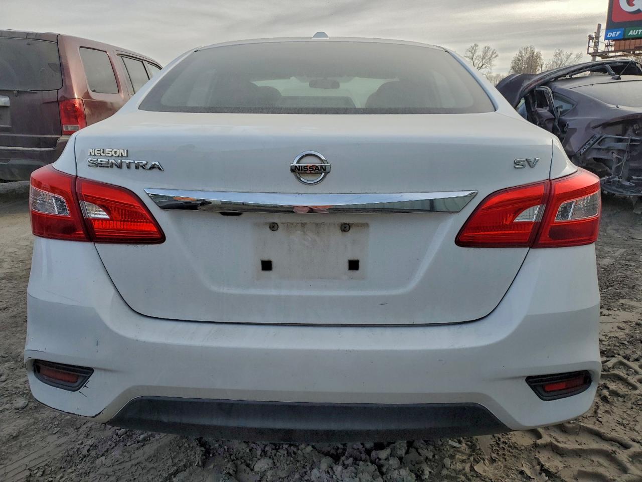 2018 NISSAN SENTRA S photo 11