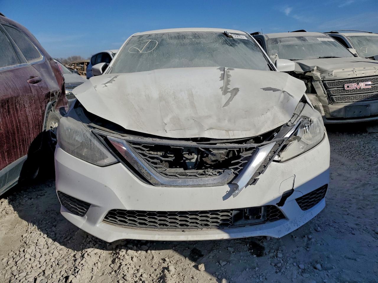 2018 NISSAN SENTRA S photo 9